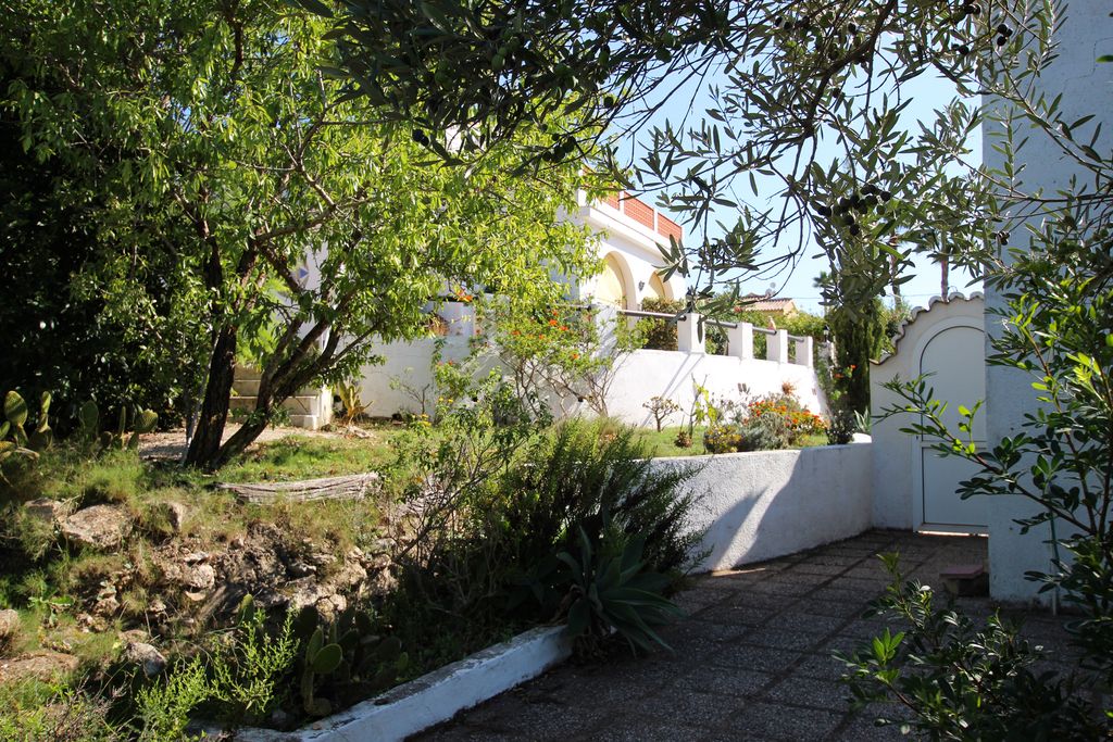 Calpe: Rustieke villa met 3 slaapkamers met een mooi open zicht