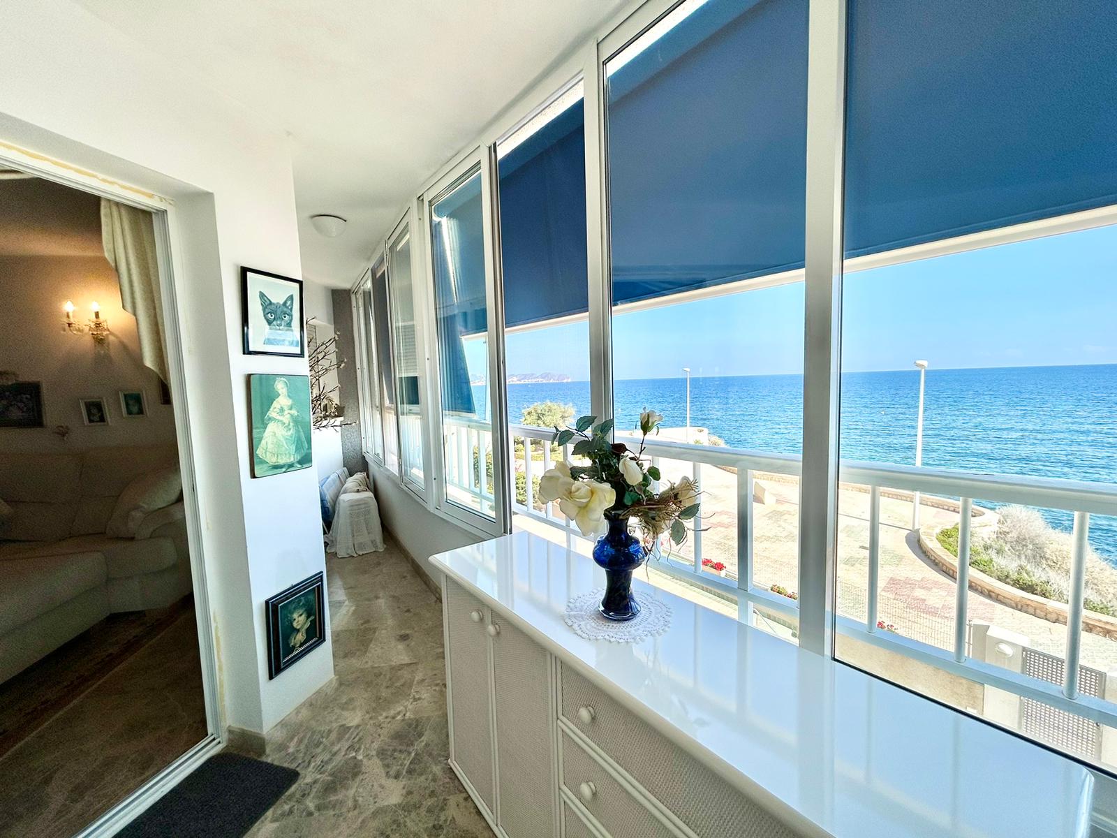 Calpe : Appartement 1ère ligne avec belle vue sur la mer