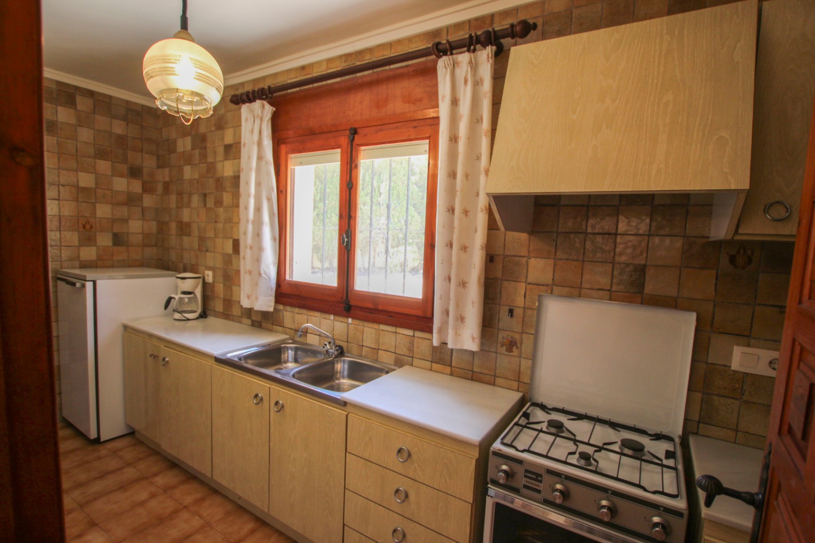 Calpe: Villa with a breathtaking view of the sea and Penon D'Ifach right by Puerto Blanco.