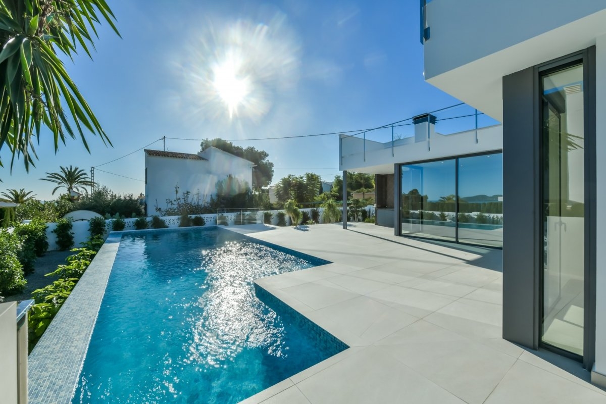 Calpe: Moderne villa met een fantastisch zeezicht