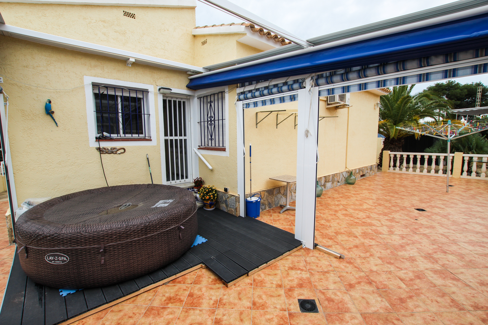 La Nucia: Gerenoveerde 3 slaapkamer villa