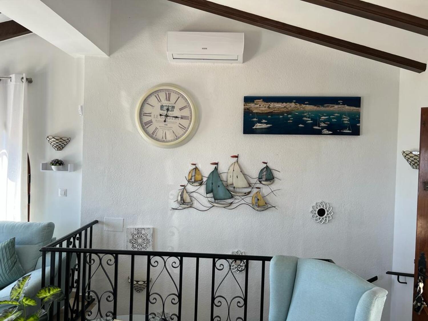 Moraira: Casa adosada con vistas panorámicas al mar